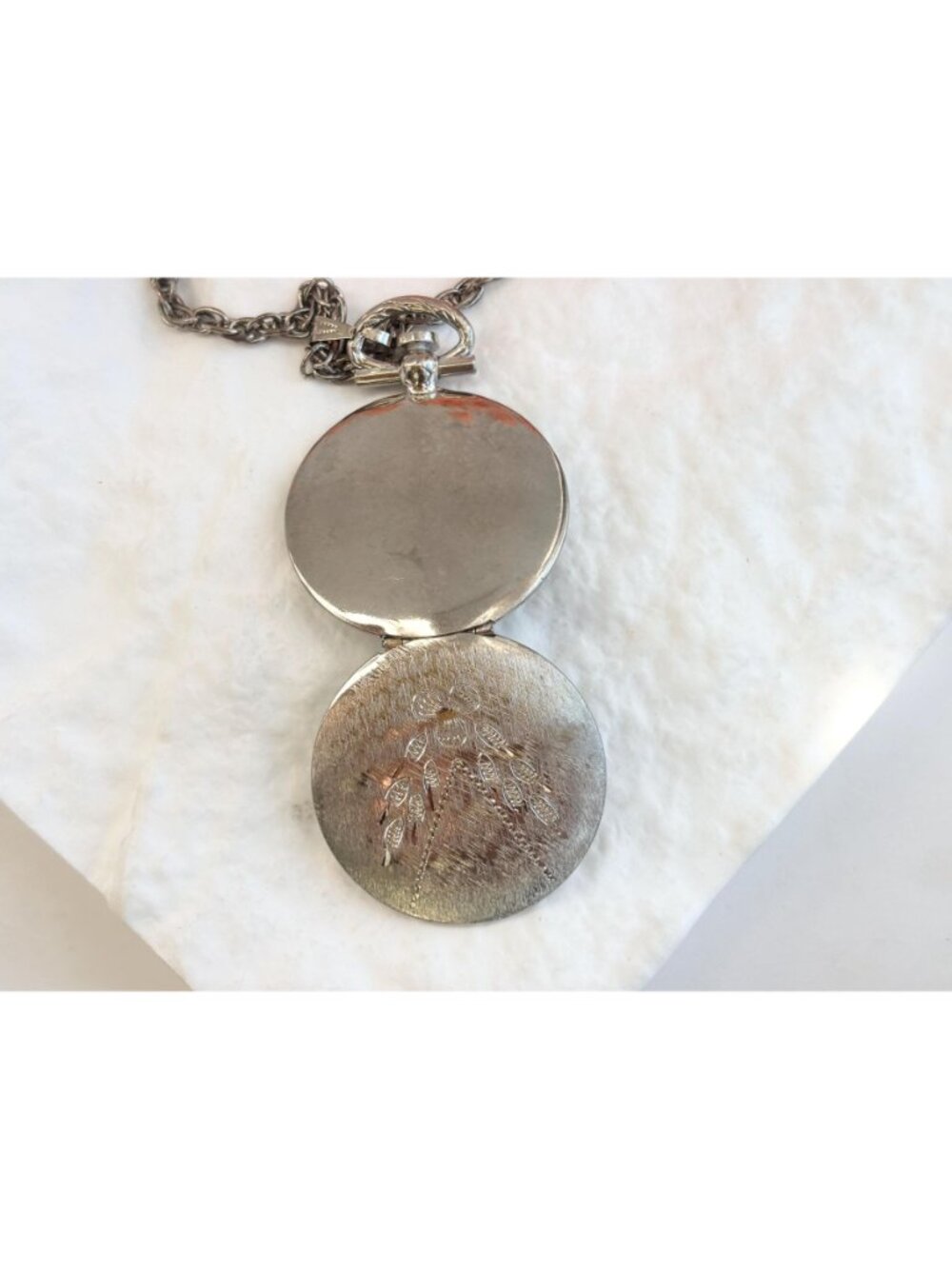 Locket Floral Carved Matte Silver Toned Vintage Jumbo Pendant Necklace - 24" - Picture 7 of 16